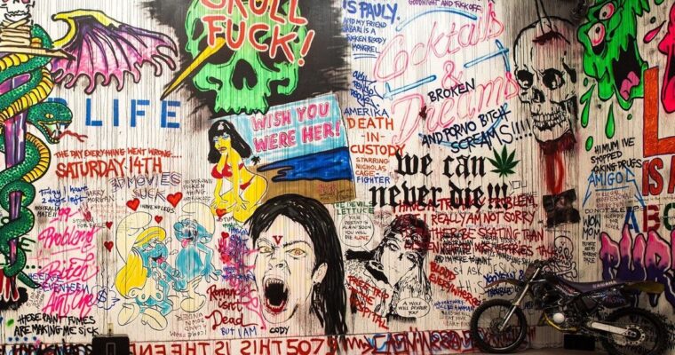 From Gallery to Street